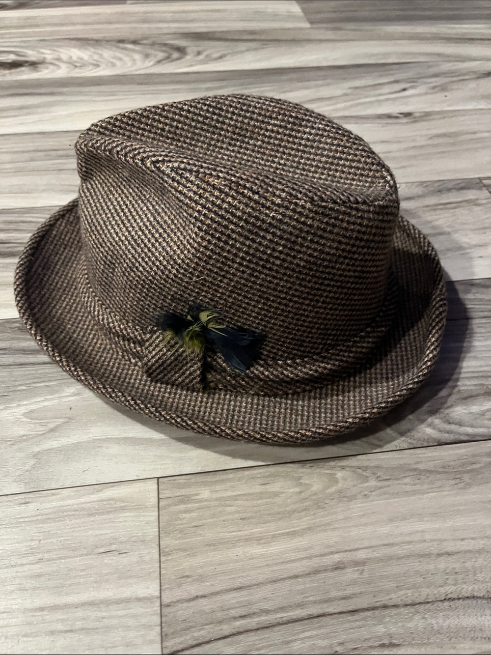 💕 2/$15 Vintage Brown Tweed Fedora Hat